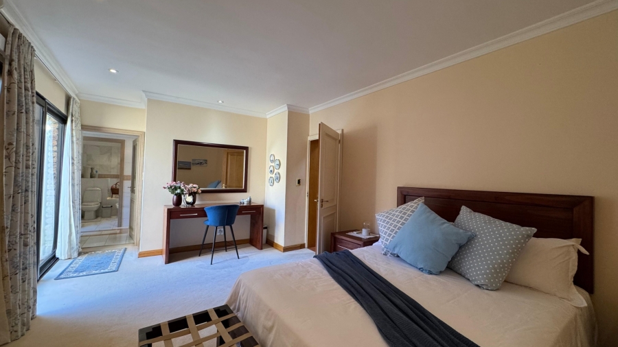 4 Bedroom Property for Sale in Parel Vallei Western Cape